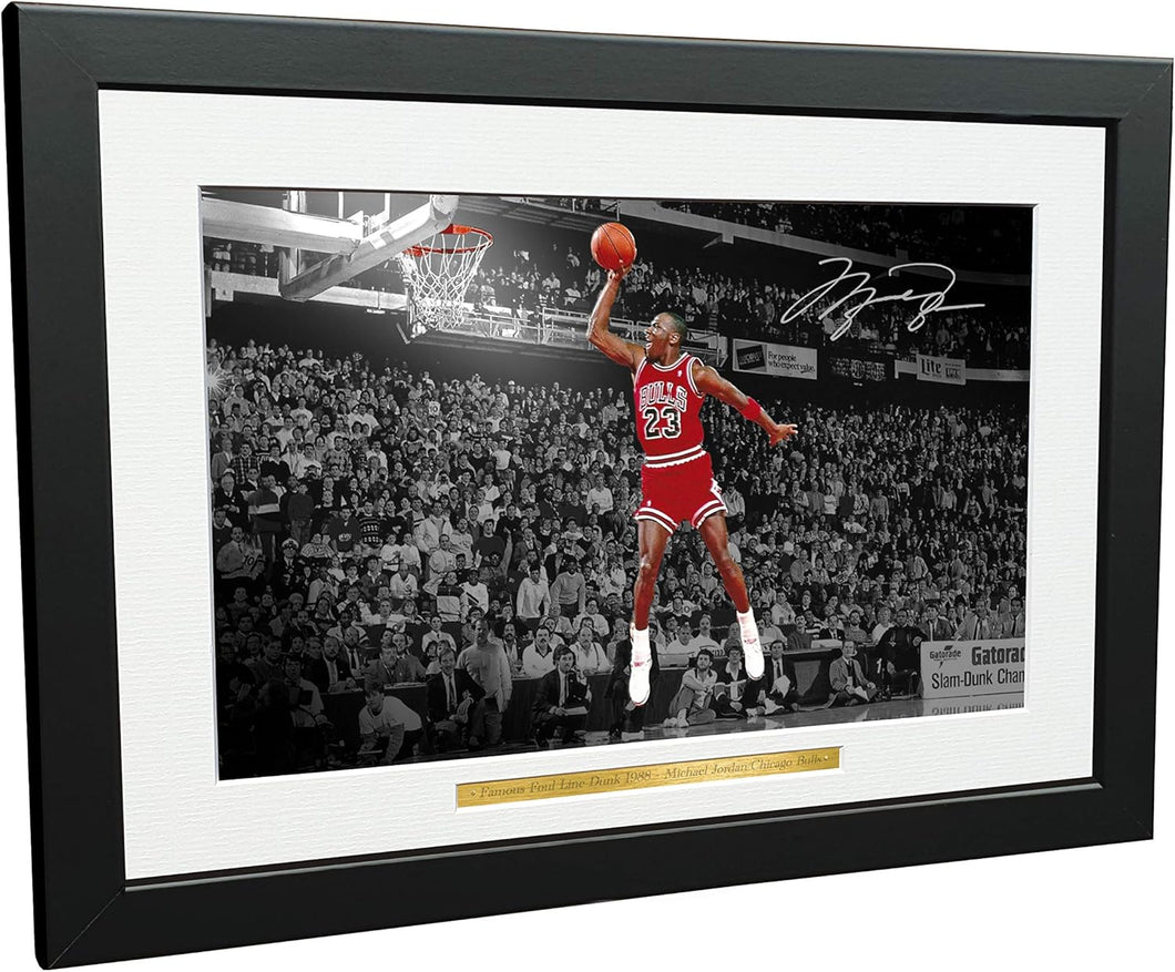 Kitbags & Lockers 10x8 A4 Signed Famous Foul Line Dunk 1988