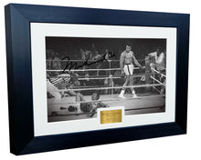 Load image into Gallery viewer, 12x8 A4 &#39;RUMBLE IN THE JUNGLE&#39; Muhammad Ali vs George Foreman Autographed Signed Photo Photograph Picture Frame Boxing Poster Gift BW
