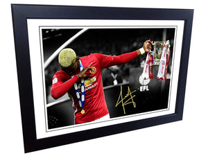 12x8 "THE DAB" Signed Paul Pogba EFL Cup Manchester United Photo Photograph Picture Frame