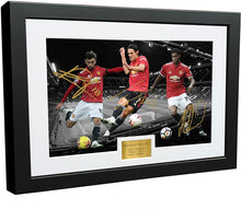 Load image into Gallery viewer, 12x8 Signed Edinson Cavani Bruno Fernandes Marcus Rashford Manchester United Photo Photograph Picture Frame Football Soccer Poster Gift