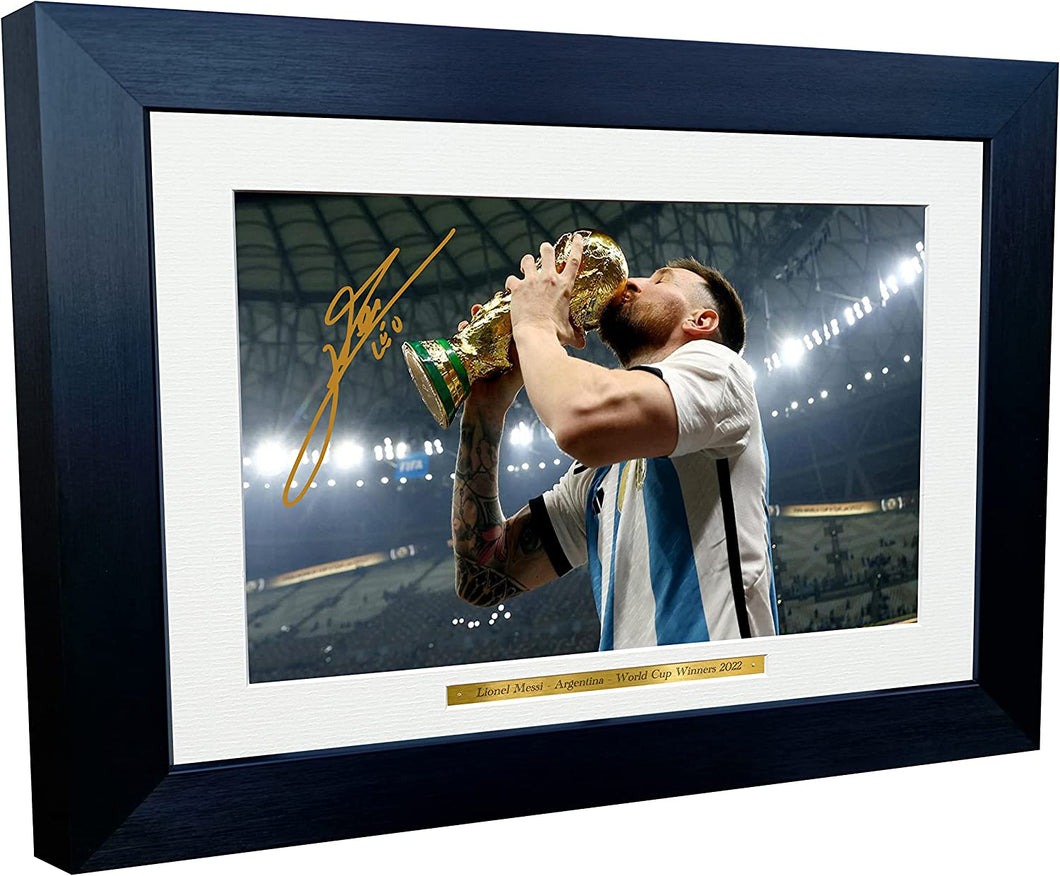 Lionel Messi World Cup Winners 2022 Argentina Barcelona Leo Autographed Signed 12x8 A4 Photo Photograph Picture Frame Football Soccer Poster Gift